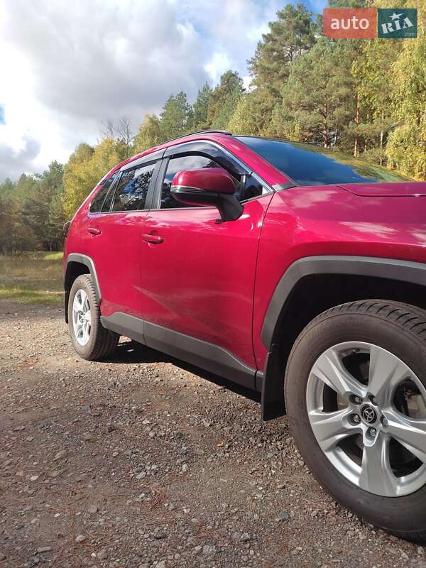 Позашляховик / Кросовер Toyota RAV4 2019 в Коропі фото 4 Позашляховик / Кросовер Toyota RAV4 2019 в Коропі