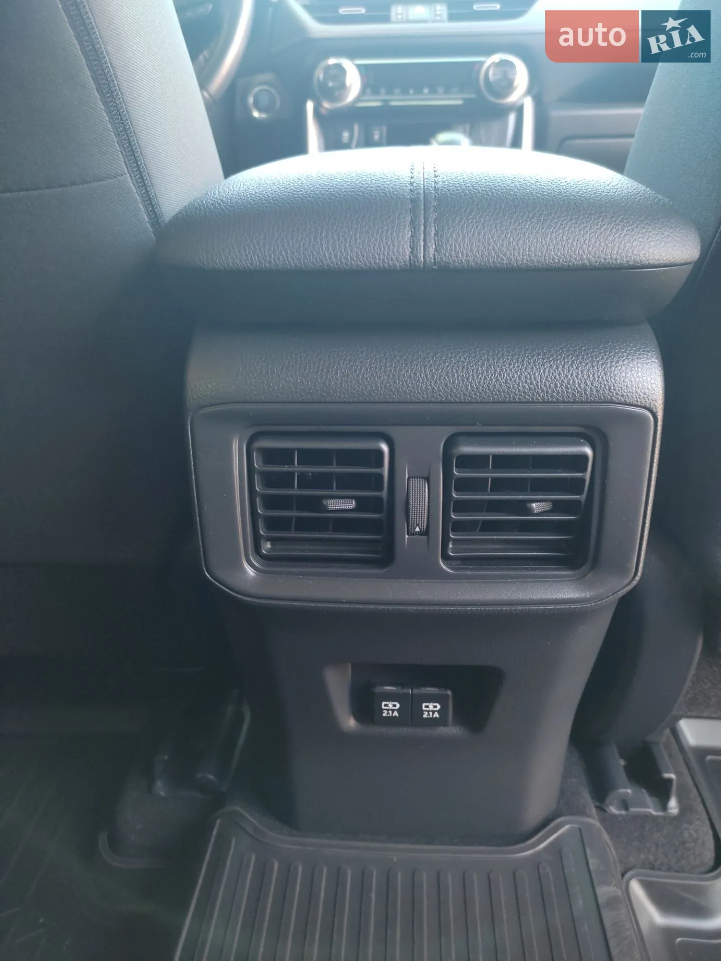 2019 Toyota RAV 4 - мініатюра 19