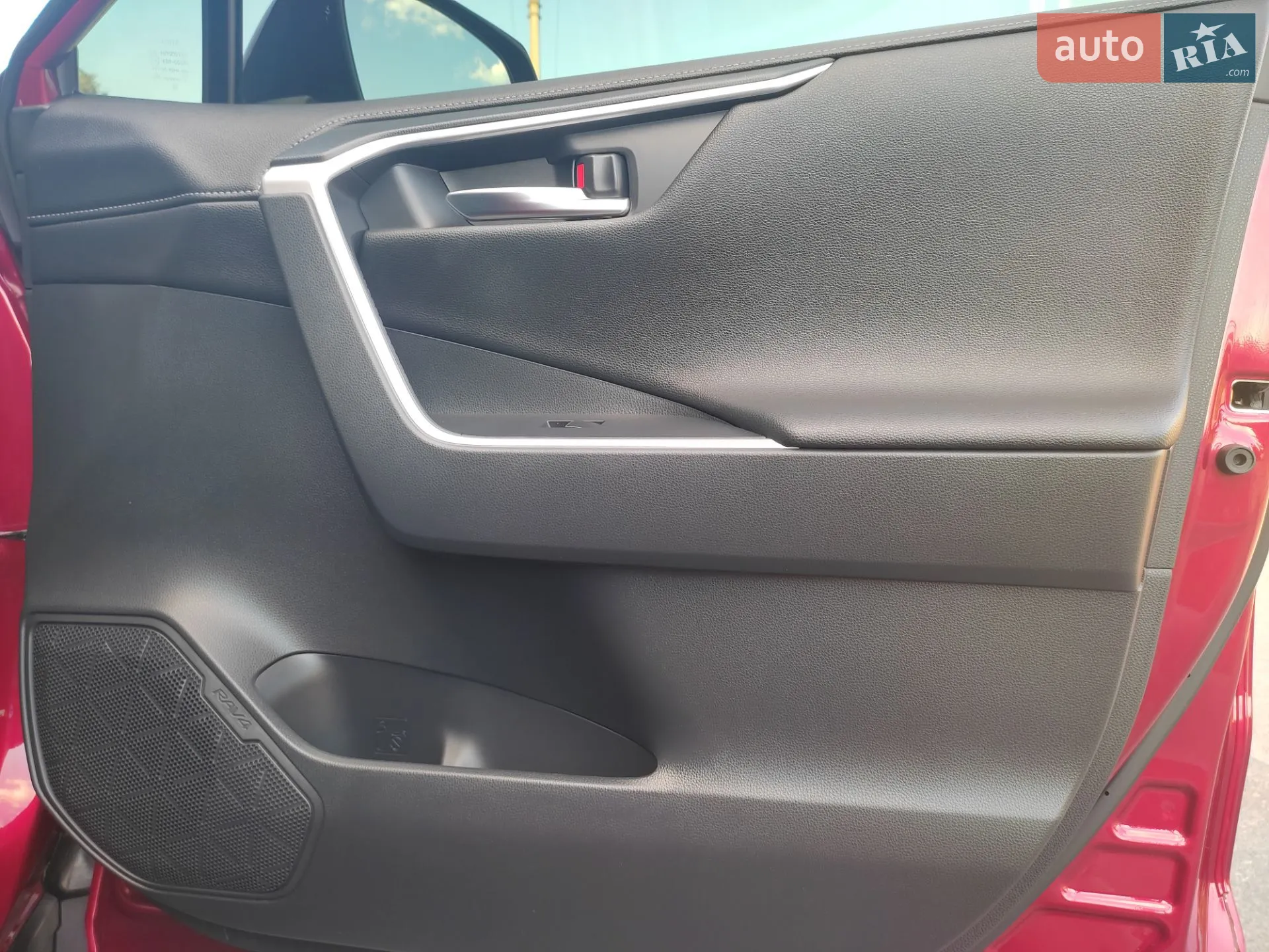 2019 Toyota RAV 4 - мініатюра 21