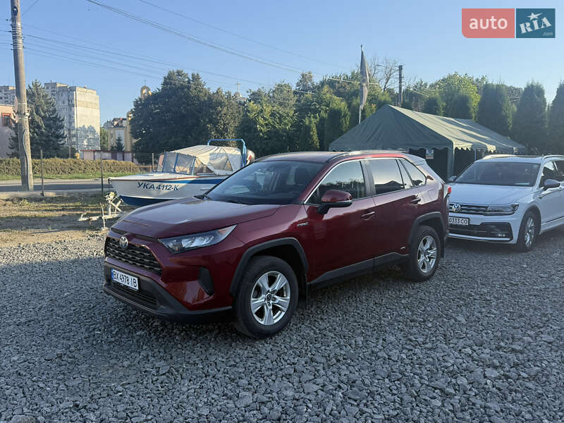 Позашляховик / Кросовер Toyota RAV4 2021 в Хмельницькому фото 4 Позашляховик / Кросовер Toyota RAV4 2021 в Хмельницькому