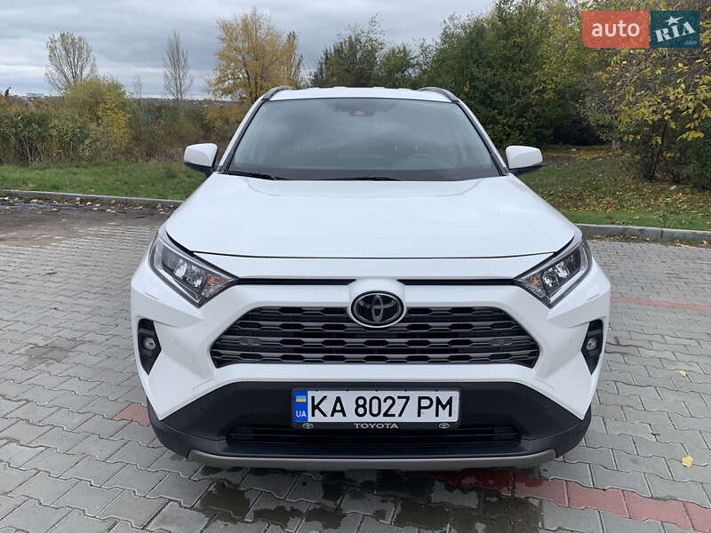Внедорожник / Кроссовер Toyota RAV4 2022 в Подольске фото 2 Внедорожник / Кроссовер Toyota RAV4 2022 в Подольске
