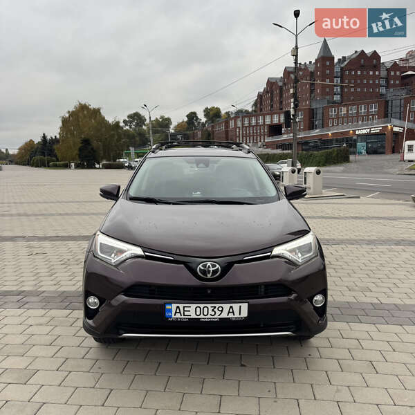 Внедорожник / Кроссовер Toyota RAV4 2017 в Днепре фото 2 Внедорожник / Кроссовер Toyota RAV4 2017 в Днепре