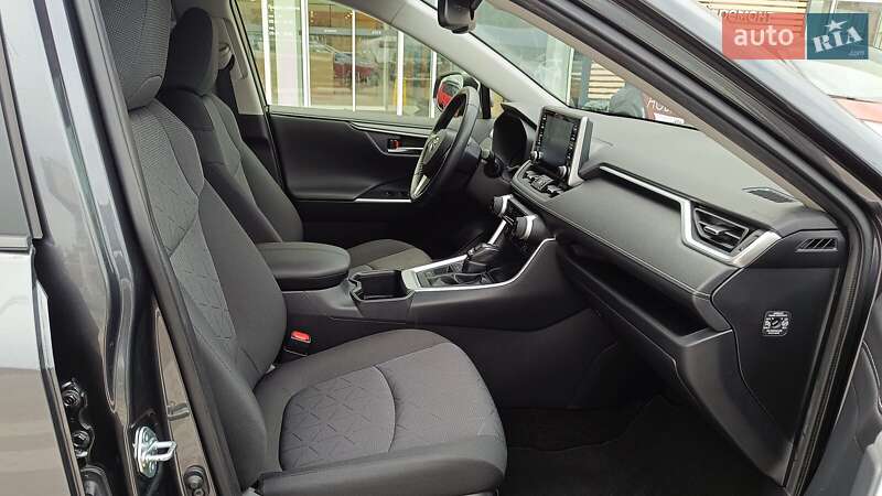 Позашляховик / Кросовер Toyota RAV4 2022 в Києві