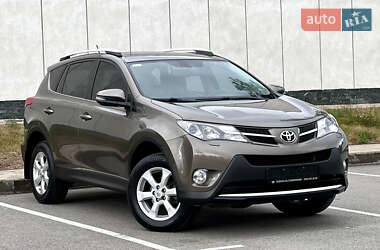 Позашляховик / Кросовер Toyota RAV4 2013 в Києві