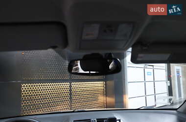 Внедорожник / Кроссовер Toyota RAV4 2011 в 