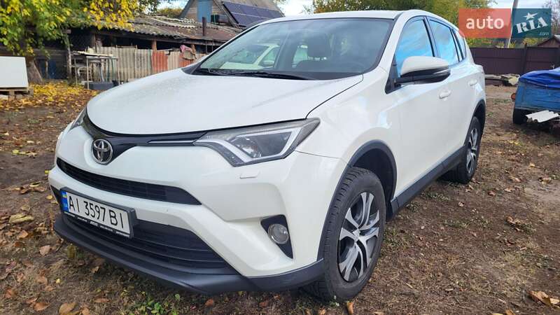 Toyota RAV4 2016