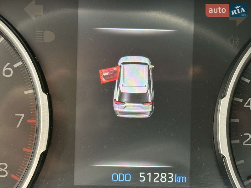 Внедорожник / Кроссовер Toyota RAV4 2021 в Кривом Роге