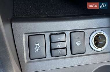 Внедорожник / Кроссовер Toyota RAV4 2011 в 