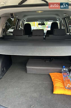 Внедорожник / Кроссовер Toyota RAV4 2013 в 