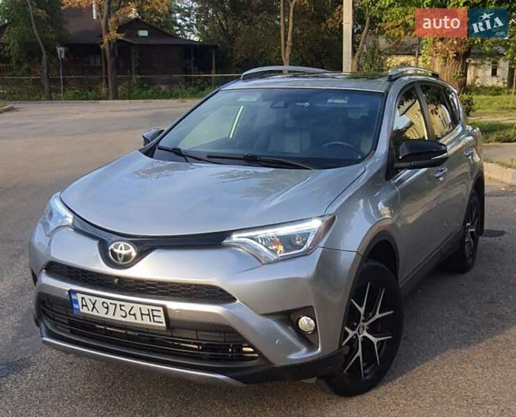 Toyota RAV4 2016