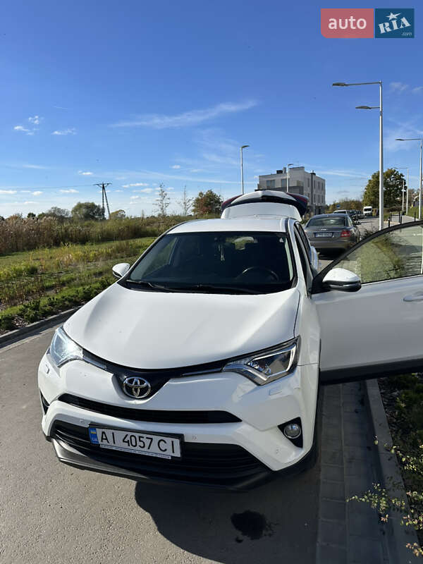 Toyota RAV4 2018