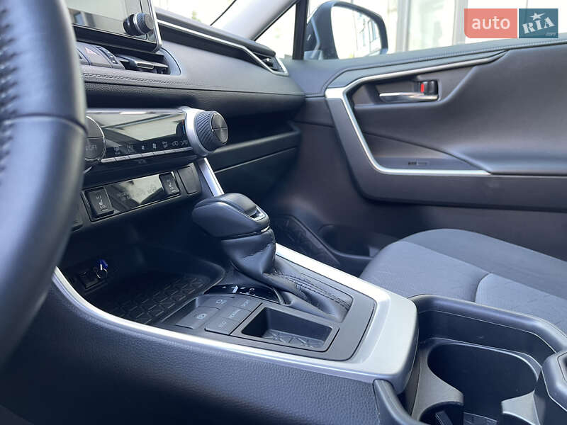 Внедорожник / Кроссовер Toyota RAV4 2021 в Черновцах фото 38 Внедорожник / Кроссовер Toyota RAV4 2021 в Черновцах