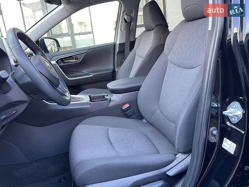 Внедорожник / Кроссовер Toyota RAV4 2021 в Черновцах фото 43 Внедорожник / Кроссовер Toyota RAV4 2021 в Черновцах