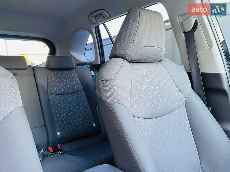 Внедорожник / Кроссовер Toyota RAV4 2021 в Черновцах фото 60 Внедорожник / Кроссовер Toyota RAV4 2021 в Черновцах