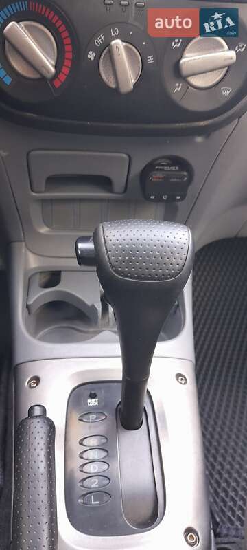 Внедорожник / Кроссовер Toyota RAV4 2002 в Одессе