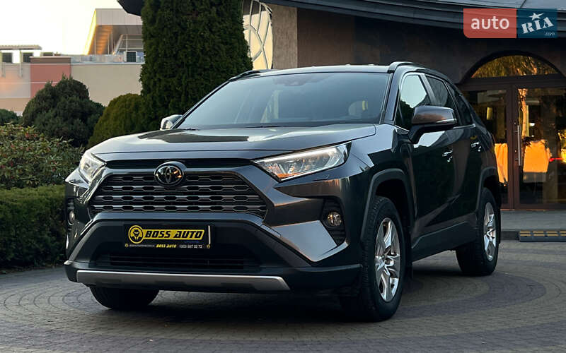 Позашляховик / Кросовер Toyota RAV4 2020 в Львові фото 3 Позашляховик / Кросовер Toyota RAV4 2020 в Львові