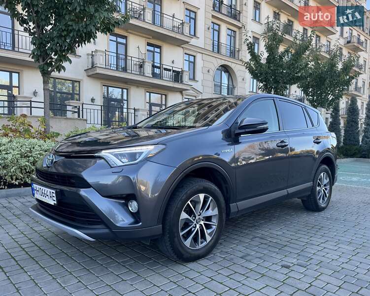Внедорожник / Кроссовер Toyota RAV4 2017 в Одессе фото 10 Внедорожник / Кроссовер Toyota RAV4 2017 в Одессе