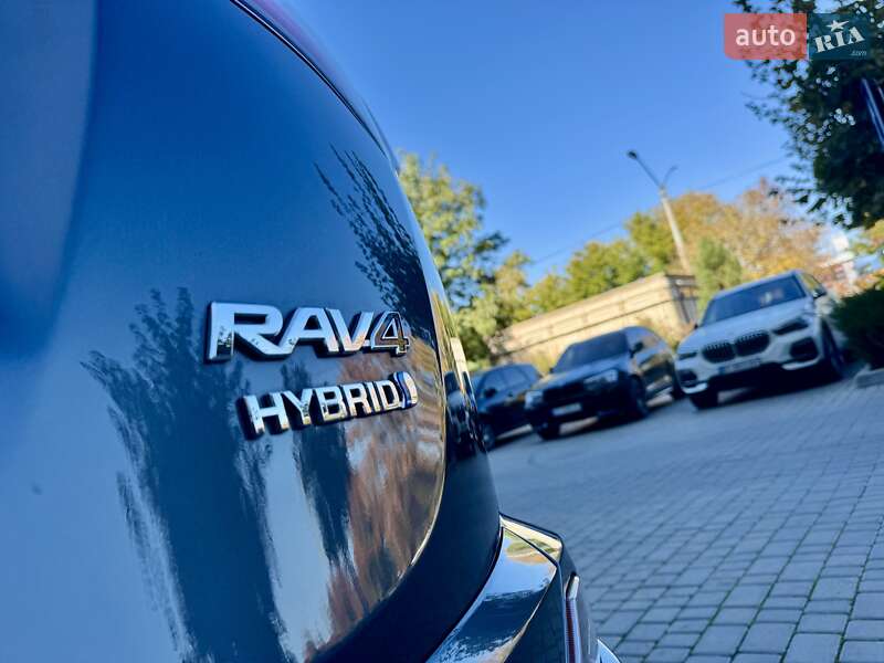 Внедорожник / Кроссовер Toyota RAV4 2017 в Одессе фото 14 Внедорожник / Кроссовер Toyota RAV4 2017 в Одессе