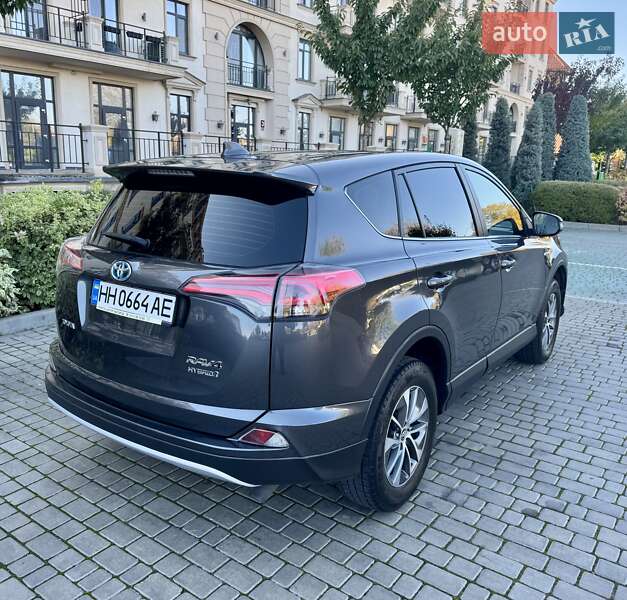 Внедорожник / Кроссовер Toyota RAV4 2017 в Одессе фото 16 Внедорожник / Кроссовер Toyota RAV4 2017 в Одессе