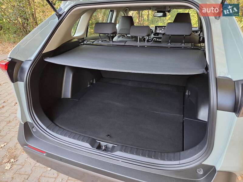 Внедорожник / Кроссовер Toyota RAV4 2020 в Хмельницком