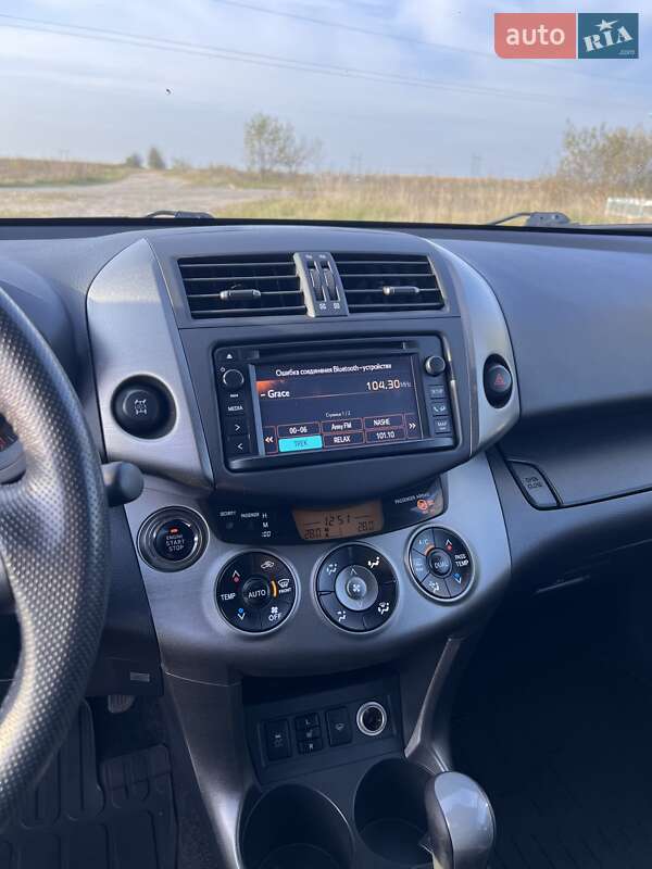 Позашляховик / Кросовер Toyota RAV4 2012 в Рівному фото 15 Позашляховик / Кросовер Toyota RAV4 2012 в Рівному
