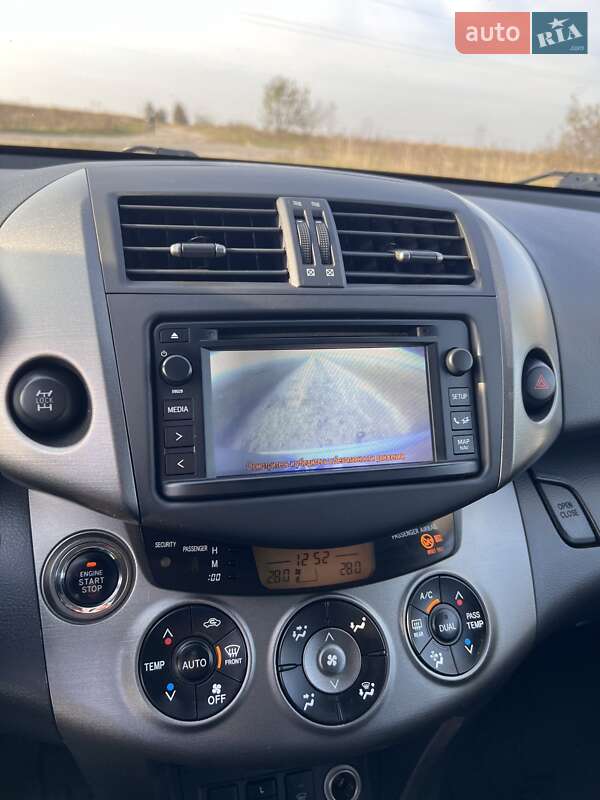 Позашляховик / Кросовер Toyota RAV4 2012 в Рівному фото 19 Позашляховик / Кросовер Toyota RAV4 2012 в Рівному