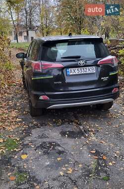 Toyota RAV4 2015