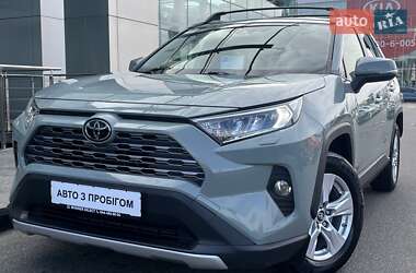 Toyota RAV4 2021