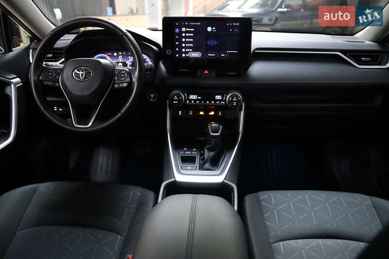 Внедорожник / Кроссовер Toyota RAV4 2023 в Луцке фото 21 Внедорожник / Кроссовер Toyota RAV4 2023 в Луцке