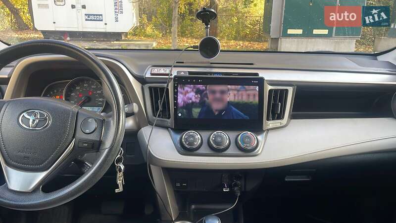 Внедорожник / Кроссовер Toyota RAV4 2015 в Львове фото 2 Внедорожник / Кроссовер Toyota RAV4 2015 в Львове
