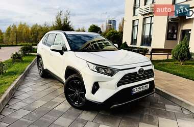 Toyota RAV4 2023