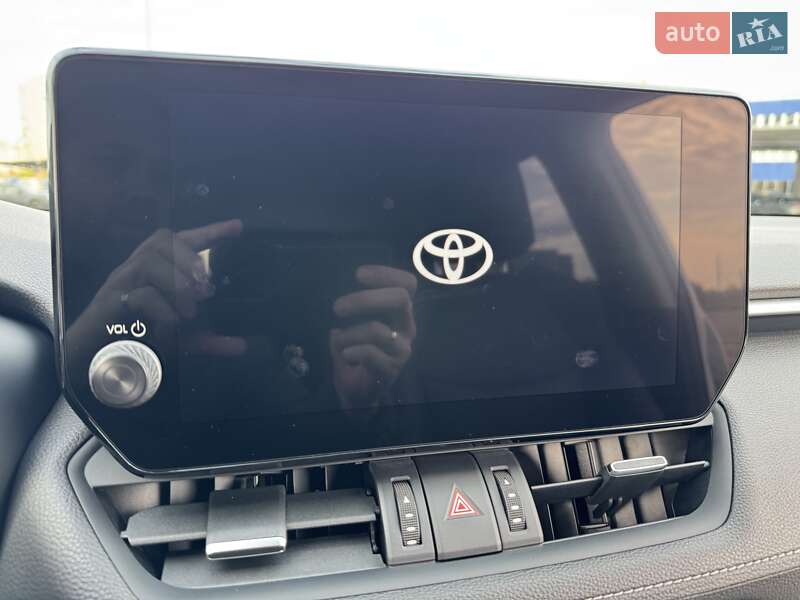 Внедорожник / Кроссовер Toyota RAV4 2023 в Киеве фото 35 Внедорожник / Кроссовер Toyota RAV4 2023 в Киеве