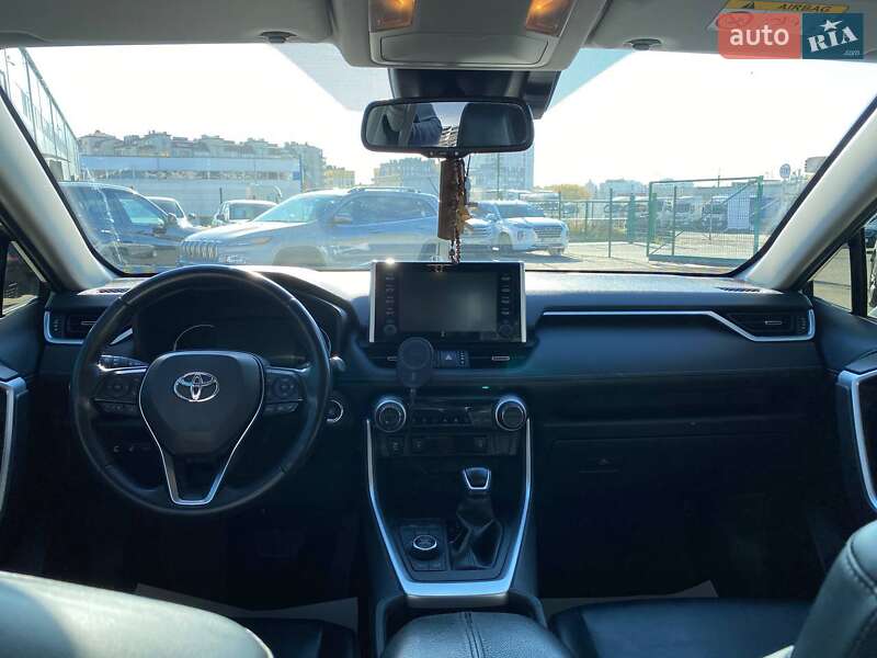 Внедорожник / Кроссовер Toyota RAV4 2020 в Львове фото 16 Внедорожник / Кроссовер Toyota RAV4 2020 в Львове