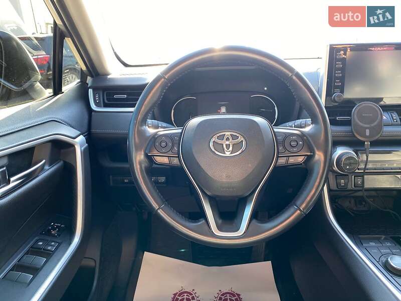 Внедорожник / Кроссовер Toyota RAV4 2020 в Львове фото 18 Внедорожник / Кроссовер Toyota RAV4 2020 в Львове