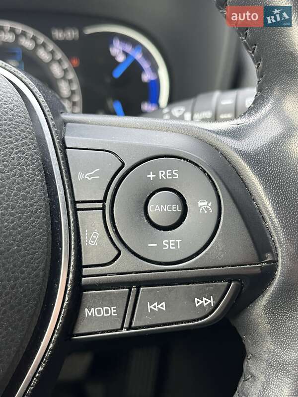 Позашляховик / Кросовер Toyota RAV4 2019 в Києві фото 24 Позашляховик / Кросовер Toyota RAV4 2019 в Києві