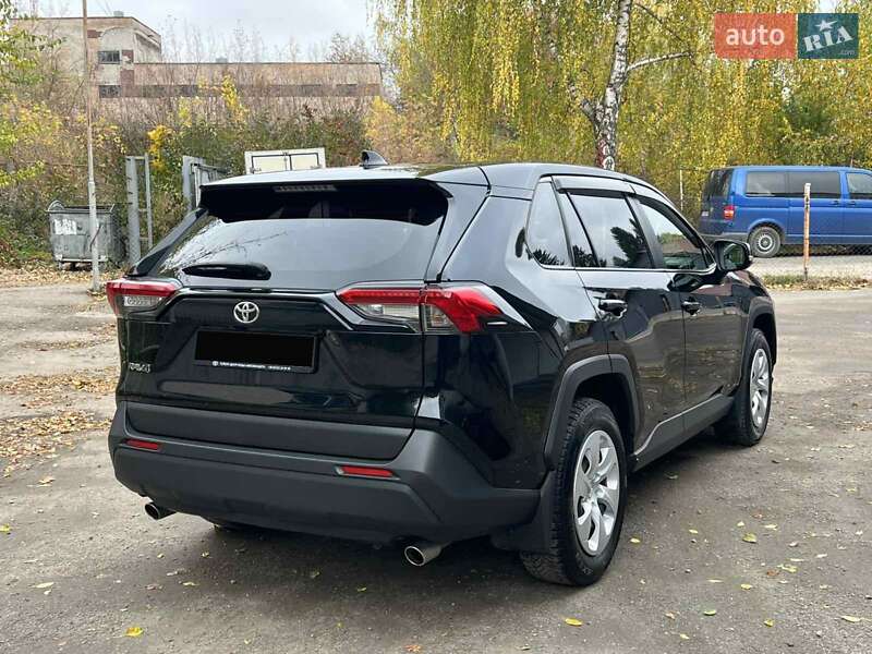 Внедорожник / Кроссовер Toyota RAV4 2019 в Тернополе фото 8 Внедорожник / Кроссовер Toyota RAV4 2019 в Тернополе