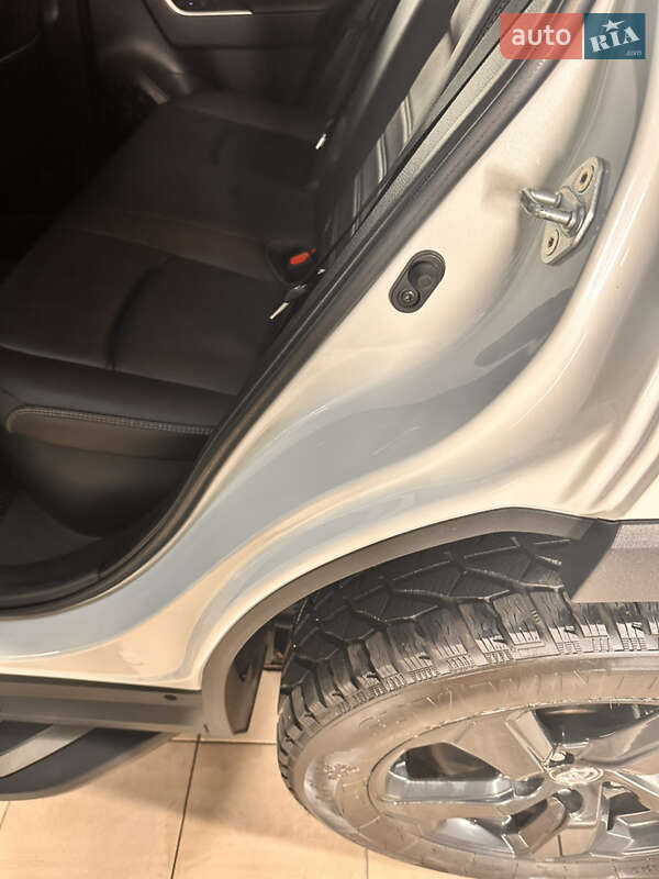 Позашляховик / Кросовер Toyota RAV4 2019 в Києві