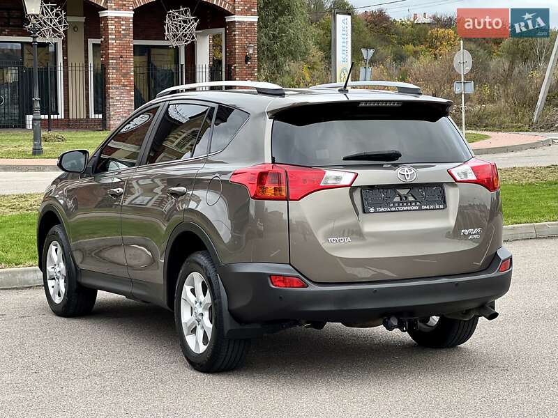 Позашляховик / Кросовер Toyota RAV4 2013 в Києві фото 8 Позашляховик / Кросовер Toyota RAV4 2013 в Києві
