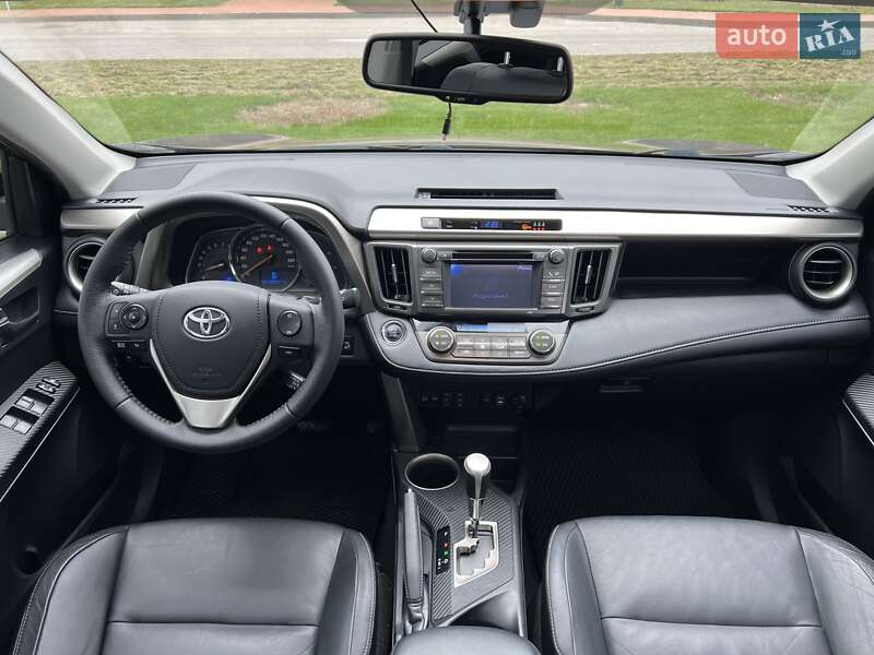 Позашляховик / Кросовер Toyota RAV4 2013 в Києві фото 36 Позашляховик / Кросовер Toyota RAV4 2013 в Києві
