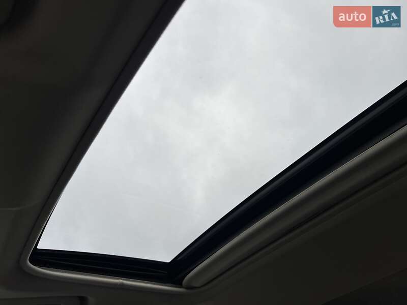 Позашляховик / Кросовер Toyota RAV4 2013 в Києві фото 57 Позашляховик / Кросовер Toyota RAV4 2013 в Києві