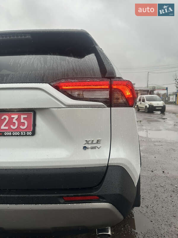 Внедорожник / Кроссовер Toyota RAV4 2025 в Львове фото 4 Внедорожник / Кроссовер Toyota RAV4 2025 в Львове