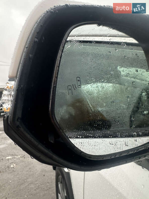 Внедорожник / Кроссовер Toyota RAV4 2025 в Львове фото 16 Внедорожник / Кроссовер Toyota RAV4 2025 в Львове