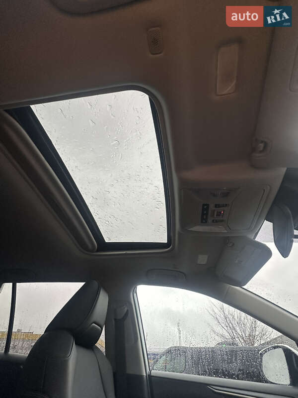 Внедорожник / Кроссовер Toyota RAV4 2025 в Львове фото 24 Внедорожник / Кроссовер Toyota RAV4 2025 в Львове