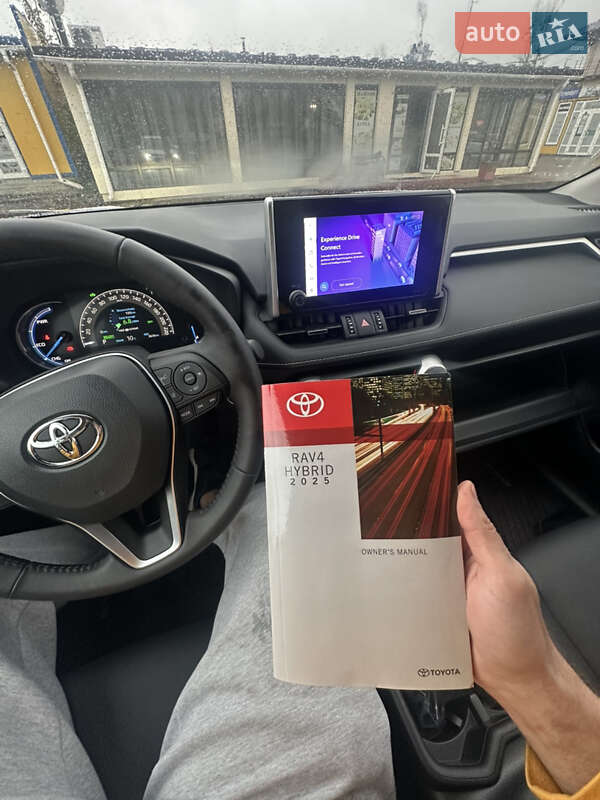 Внедорожник / Кроссовер Toyota RAV4 2025 в Львове фото 26 Внедорожник / Кроссовер Toyota RAV4 2025 в Львове