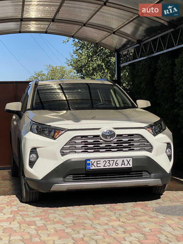 Toyota RAV4 2019