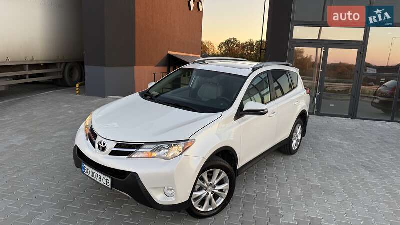 Позашляховик / Кросовер Toyota RAV4 2013 в Тернополі