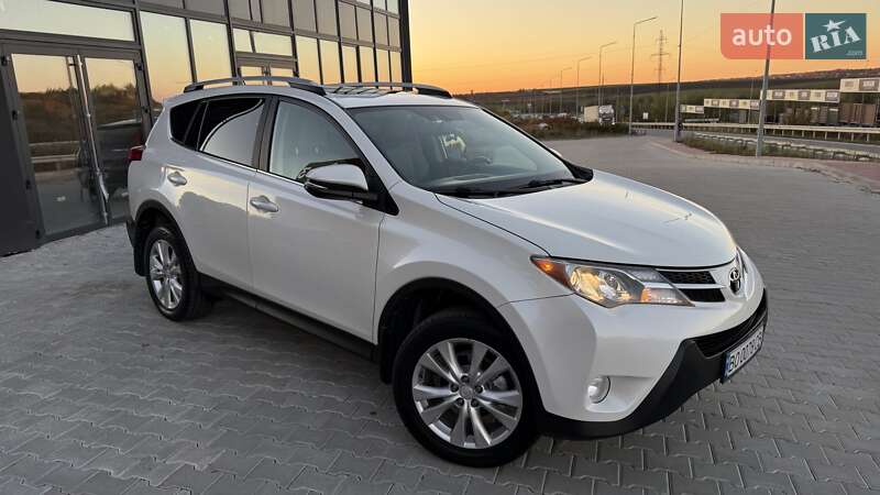 Позашляховик / Кросовер Toyota RAV4 2013 в Тернополі