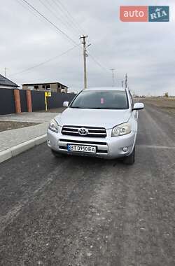 Позашляховик / Кросовер Toyota RAV4 2006 в Миколаєві