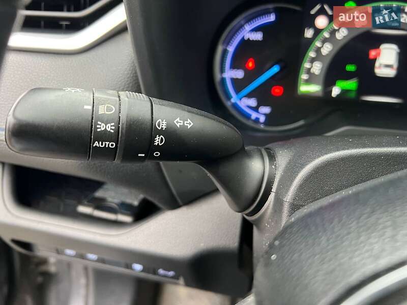 Внедорожник / Кроссовер Toyota RAV4 2019 в Львове фото 27 Внедорожник / Кроссовер Toyota RAV4 2019 в Львове