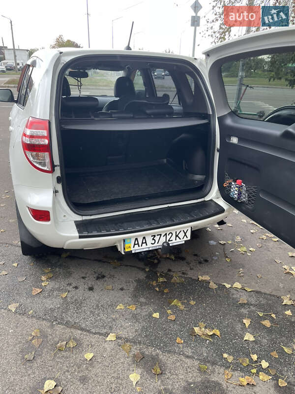 Внедорожник / Кроссовер Toyota RAV4 2011 в Киеве фото 26 Внедорожник / Кроссовер Toyota RAV4 2011 в Киеве